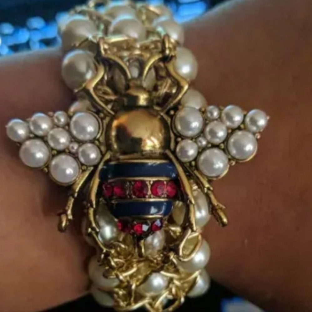 🐝 LAST ONE🐝 Super Cute Pearl Bee Bracelet & Ring Set - Picture 3 of 7